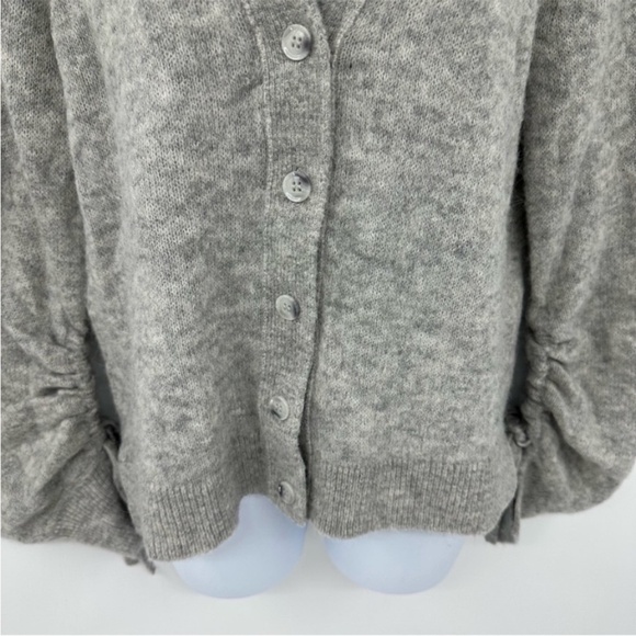 3.1 Phillip Lim | Light Grey Melange Alpaca Blend Shirred Sleeve Cardigan | XS - Picture 4 of 12